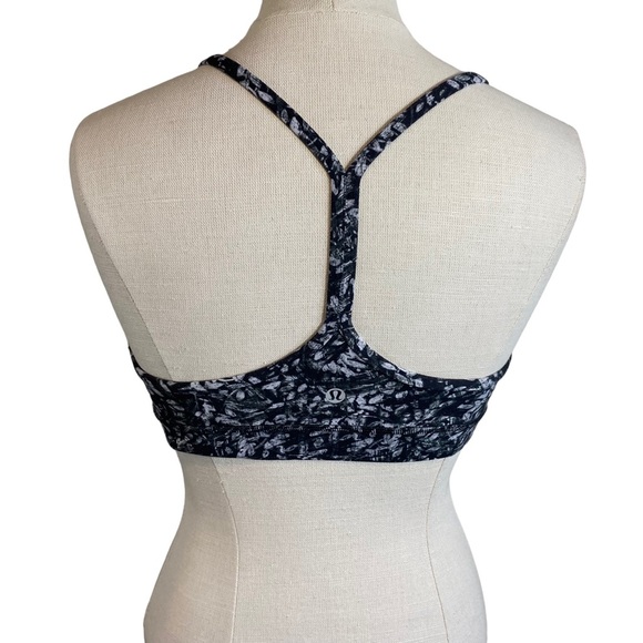 Lululemon - Black/gray pattern sports bra - Size 2 - Picture 3 of 6